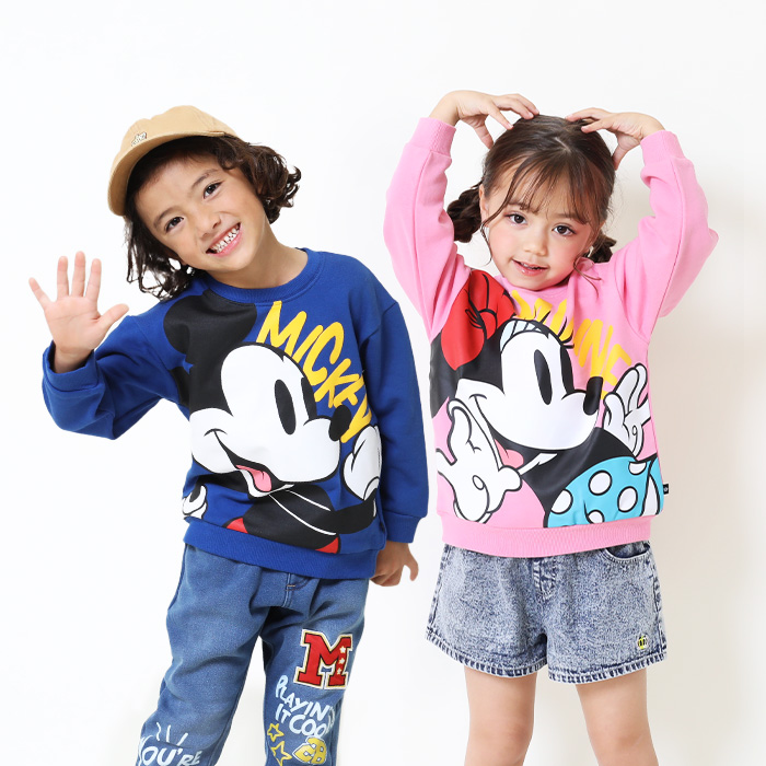 ディズニー　こども服　ペアコーデ　トレーナー