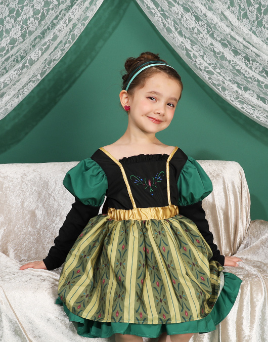 こども服　クリスマスギフト ディズニー