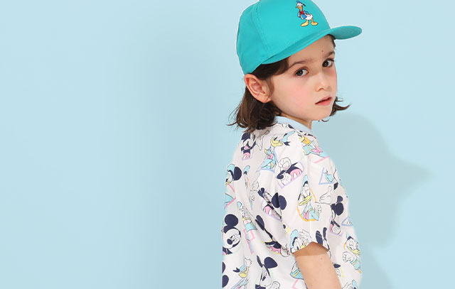 こども服　Disney パステル総柄Tシャツ
