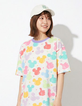 こども服　Disneyパステル総柄Tシャツ