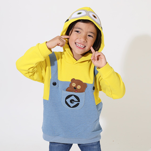 こども服　トレーナー