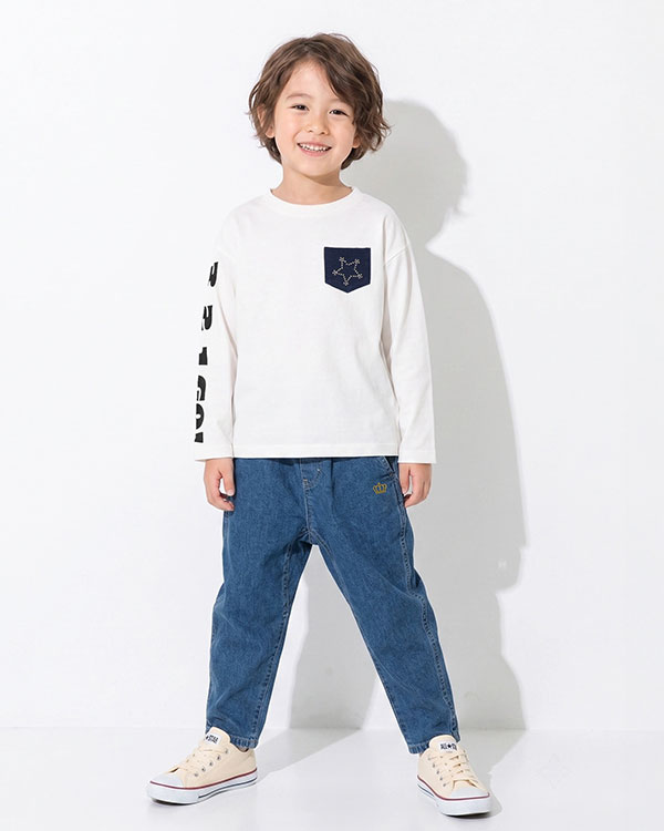 こども服　テーパードパンツ