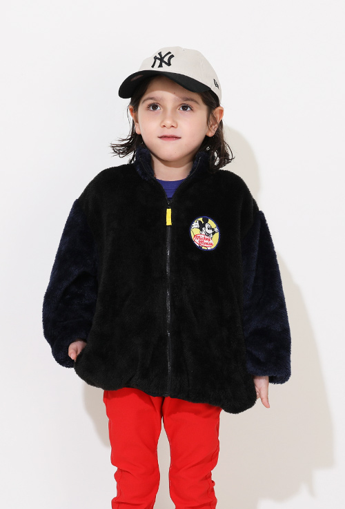 アウター　こども服　おしゃれ